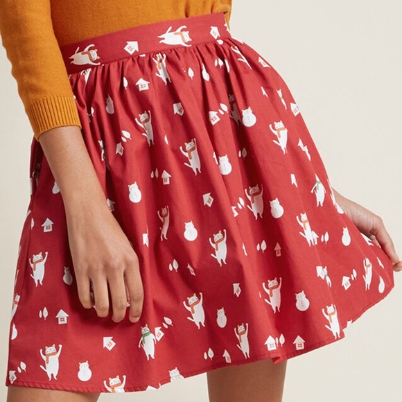 ModCloth Holiday Mini Skirt in Red Cats - Picture 5 of 8